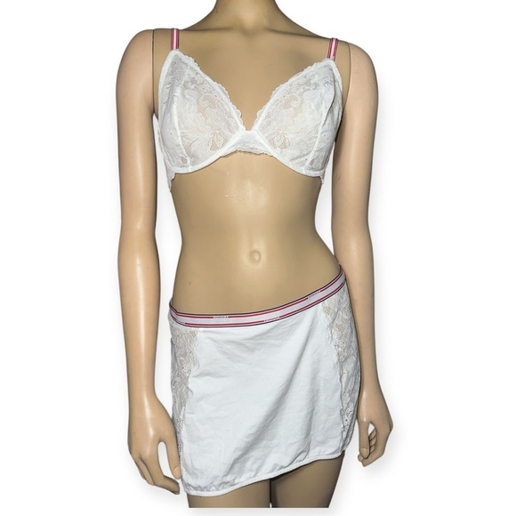 Savage X women’s White Lace serving courtside skirt & bra Intimate Set sz 12-14 - Picture 5 of 16